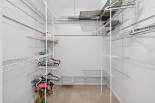 10100 Commodore Dr, Seminole, FL 33776 - Photo 26