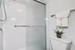 12300 Vonn Rd, Largo, FL 33774 - Photo 14