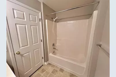 4679 Ashburn Square Drive, Tampa, FL 33610 - Photo 20