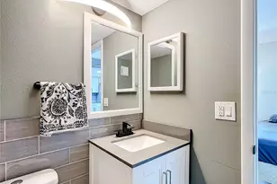 14130 Rosemary Ln, Largo, FL 33774 - Photo 18