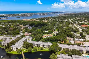 14130 Rosemary Ln, Largo, FL 33774 - Photo 4