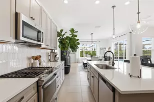 32490 Tree of Life Ave, Wesley Chapel, FL 33543 - Photo 20