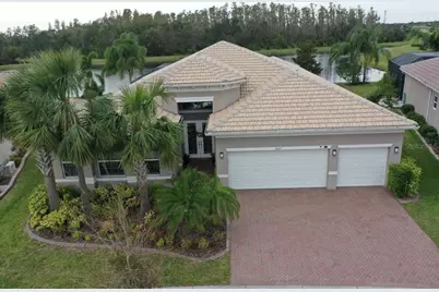 16015 Cape Coral Drive, Wimauma, FL 33598 - Photo 4