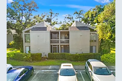 2200 Bahia Vista Street #B8, Sarasota, FL 34239 - Photo 4