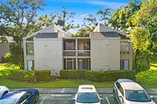 2200 Bahia Vista St, Sarasota, FL 34239 - Photo 4