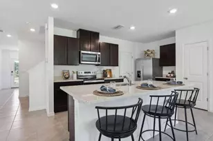 5277 Berry Bay Ave, Wimauma, FL 33598 - Photo 4