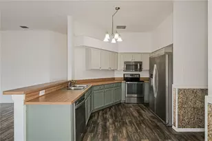 544 Lindsay Anne Ct, Plant City, FL 33563 - Photo 6