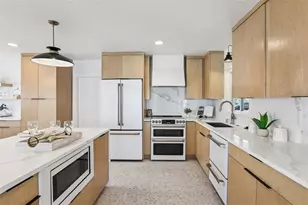 760 115th Ave, Treasure Island, FL 33706 - Photo 16
