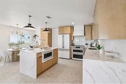 760 115th Avenue, Treasure Island, FL 33706 - Photo 2