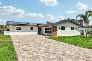 760 115th Ave, Treasure Island, FL 33706 - Photo 1