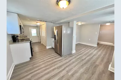 115 W Allison Court, Tampa, FL 33603 - Photo 8