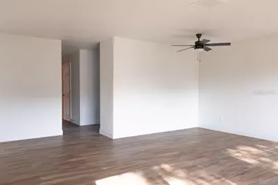 6813 S Himes Avenue, Tampa, FL 33611 - Photo 4