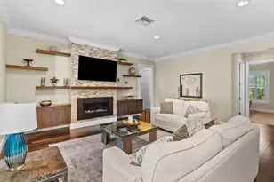 3211 W Bay Villa Ave, Tampa, FL 33611 - Photo 10