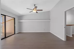 430 Sandy Hook Rd, Treasure Island, FL 33706 - Photo 24