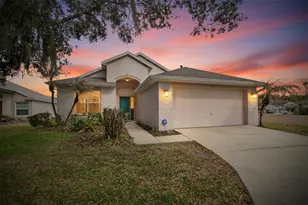 5714 Hawkgrove Pl, Lithia, FL 33547 - Photo 1