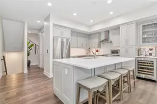 536 4th Ave S, Saint Petersburg, FL 33701 - Photo 6