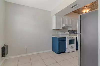 14053 Notreville Way, Tampa, FL 33624 - Photo 6