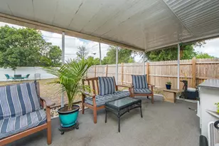 8194 65th St N, Pinellas Park, FL 33781 - Photo 22