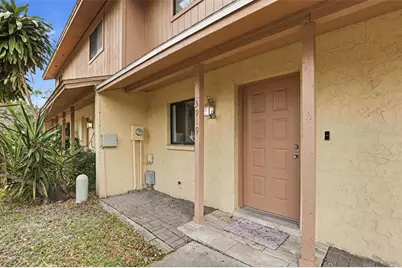 3919 Pine Limb Court, Tampa, FL 33614 - Photo 4