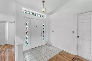 2003 New Bedford Dr, Sun City Center, FL 33573 - Photo 12