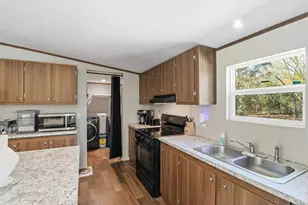 7290 NE 110th Ave, Bronson, FL 32621 - Photo 6