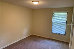 4913 Rockledge Cir, Tampa, FL 33624 - Photo 32