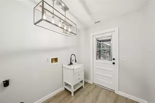 3109 Lake Valencia Ln E, Palm Harbor, FL 34684 - Photo 28