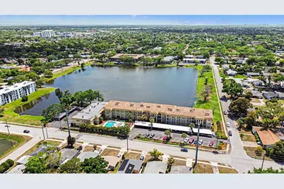 3850 13th Avenue N #106, Saint Petersburg, FL 33713 - Photo 1