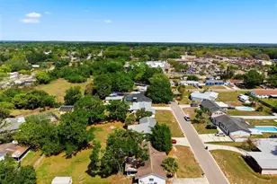 517 Terrace Dr, Brandon, FL 33510 - Photo 10