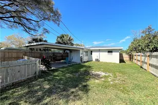 2334 38th Ave N, Saint Petersburg, FL 33713 - Photo 8