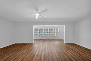 3128 59th St S, Gulfport, FL 33707 - Photo 12