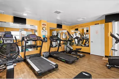 3128 59th Street S #303, Gulfport, FL 33707 - Photo 32