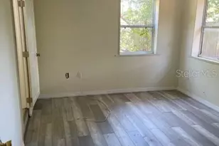 4894 31st St N, Saint Petersburg, FL 33714 - Photo 4