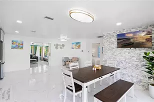 8825 Oak St, Riverview, FL 33578 - Photo 10