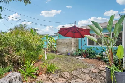 6417 24th Avenue N, Saint Petersburg, FL 33710 - Photo 30