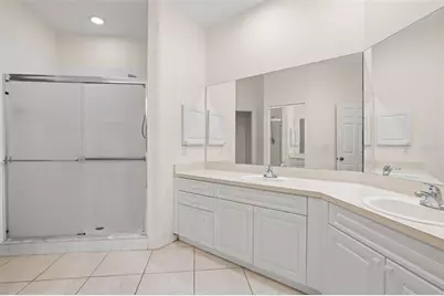 6600 100th Way N #24B, Saint Petersburg, FL 33708 - Photo 18