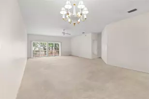 6600 100th Way N, Saint Petersburg, FL 33708 - Photo 12