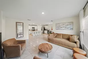 7980 Broad Pointe Dr, Zephyrhills, FL 33540 - Photo 12