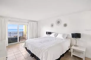 1270 Gulf Blvd, Clearwater Beach, FL 33767 - Photo 10