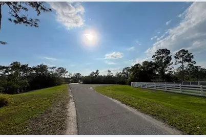 24005 83rd Avenue E, Myakka City, FL 34251 - Photo 2