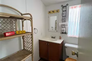 21027 Lazy Days Cir, Lutz, FL 33558 - Photo 4