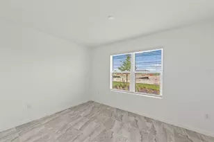 10814 Buttercup Ct, Venice, FL 34293 - Photo 10