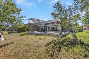 9821 Bay Island Dr, Tampa, FL 33615 - Photo 52