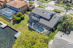 9821 Bay Island Dr, Tampa, FL 33615 - Photo 36