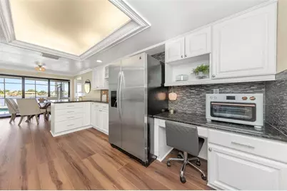 9821 Bay Island Drive, Tampa, FL 33615 - Photo 14