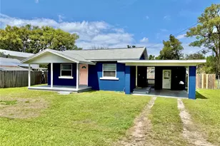 37641 Hendley Ave, Dade City, FL 33525 - Photo 2