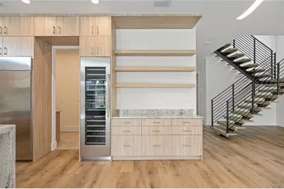 7821 3rd Avenue S, Saint Petersburg, FL 33707 - Photo 16