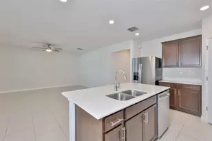 1002 Tidal Rock Ave, Ruskin, FL 33570 - Photo 32
