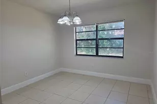 10410 N Ojus Dr, Tampa, FL 33617 - Photo 26