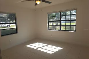10410 N Ojus Dr, Tampa, FL 33617 - Photo 10